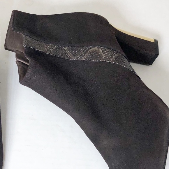 Sacha London Black Label Brown Snake Embossed Ankle Booties gold heels 9.5 - Picture 5 of 13